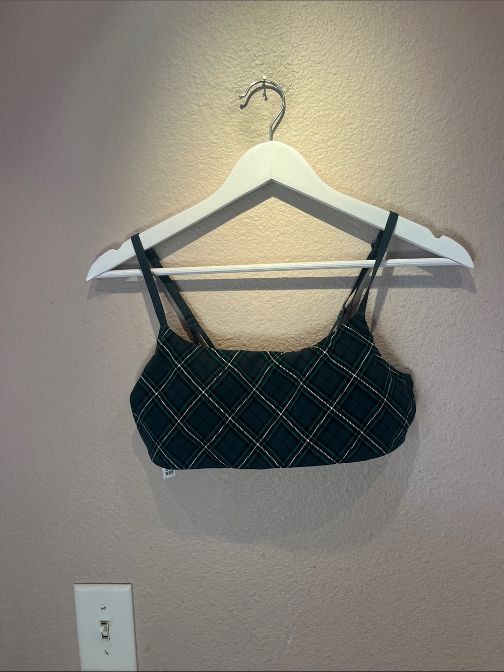 Victoria’s Secret PINK Women’s Strappy Tartan Plaid Green Sports Bra Medium - Picture 4 of 12